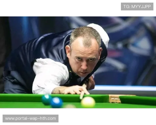 资深球迷马克表示，转播平台分散改变了家族传承半个世纪的观赛方式。